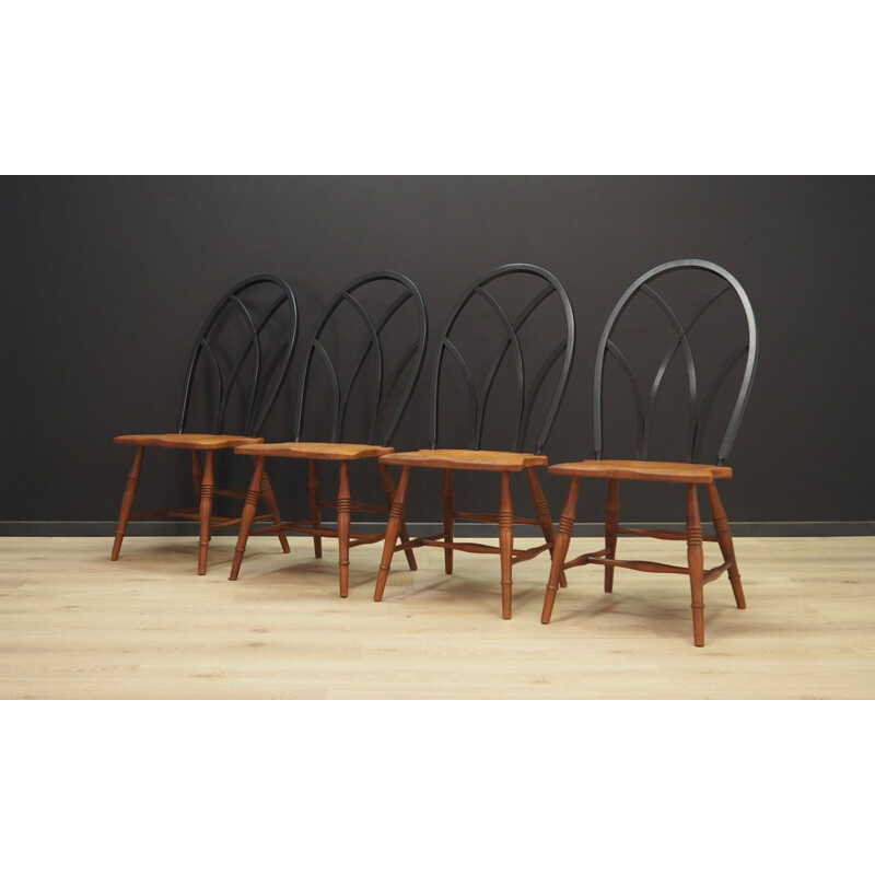 Ensemble de 4 chaises vintage scandinave 1950