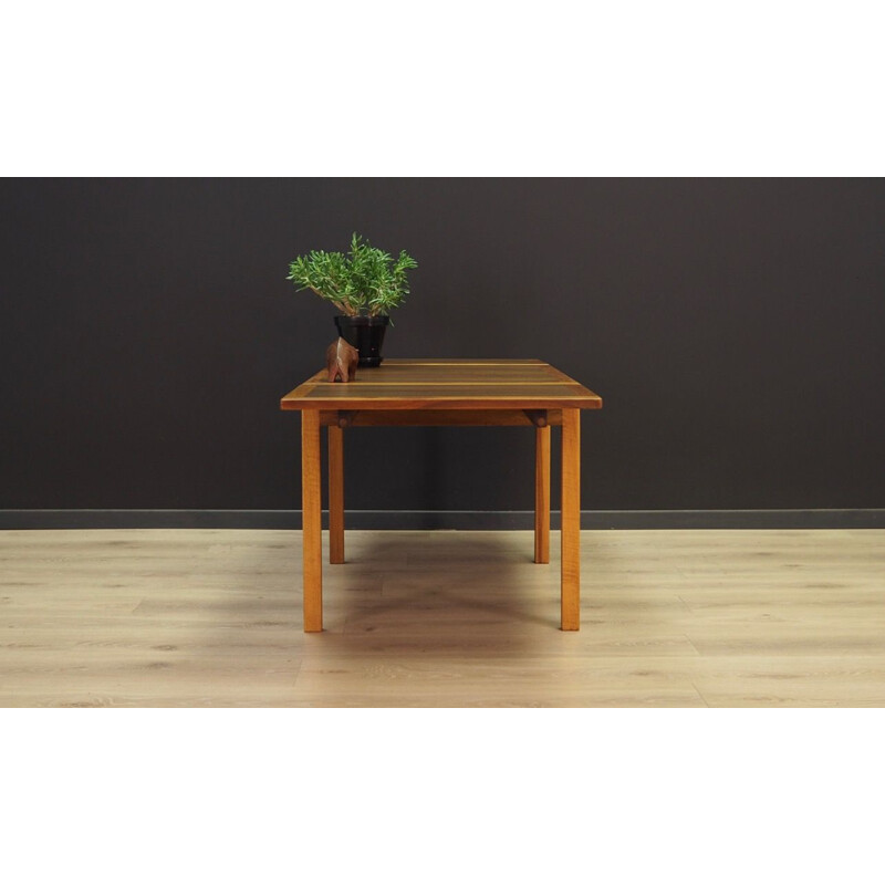 Table basse vintage en noyer scandinave 1970