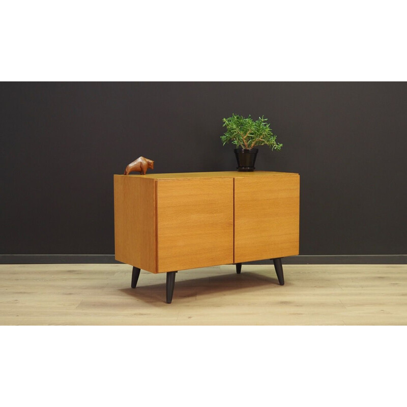 Buffet vintage plaquée de frêne danois 1970