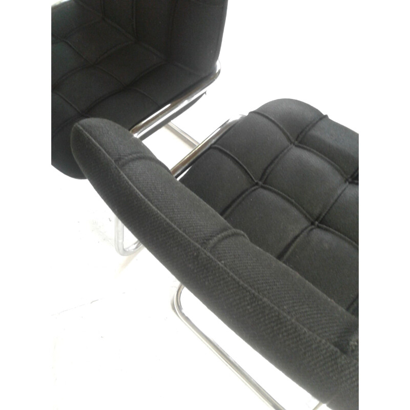 Paire de fauteuils Storm design Yves ChriSaint pour Airborne