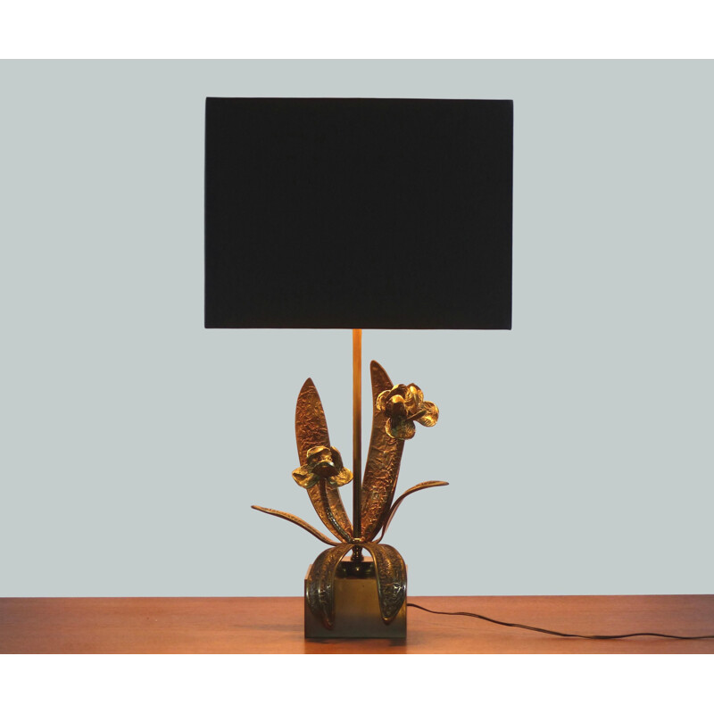 Vintage metal lamp and stylized flowers 1970