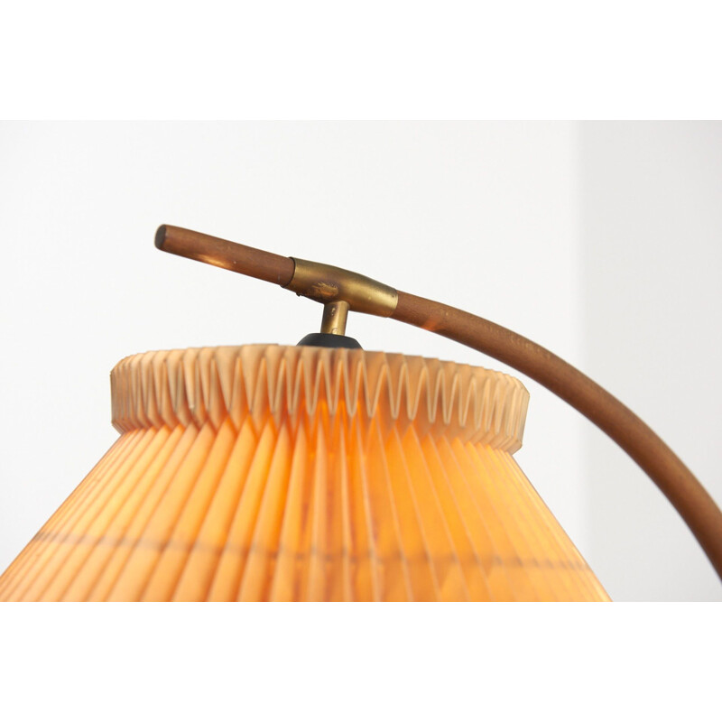 Vintage floor lamp in beech and brass from Severin Hansen, Denmark 1950