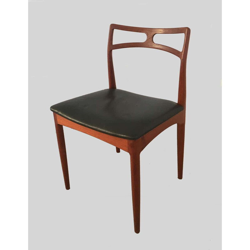 Set of 10 Johannes Andersen Dining Chairs in Teak, Inc. Reupholstery 1960s