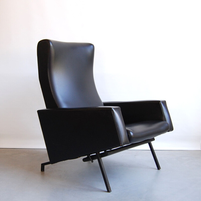 Vintage Trelax model relax armchair by Pierre Guariche for Meurop 1950