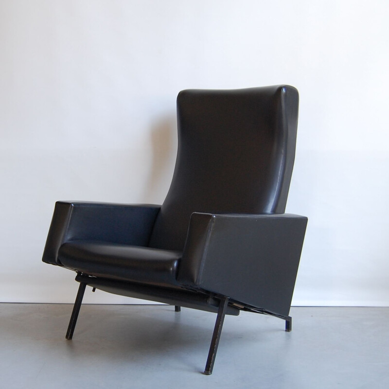 Vintage Trelax model relax armchair by Pierre Guariche for Meurop 1950