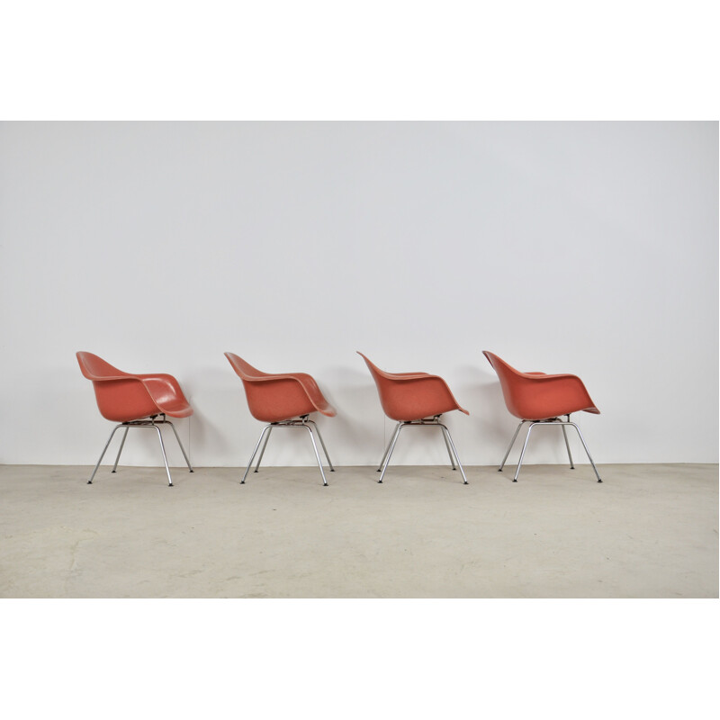 Set of 4 vintage DAX armchairs by Charles & Ray Eames for Herman Miller 1970