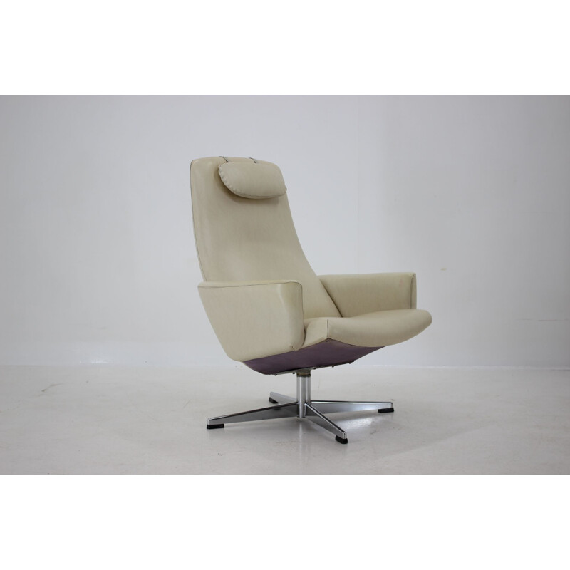 Vintage swivel chair for Asko Sweden beige, 1970s