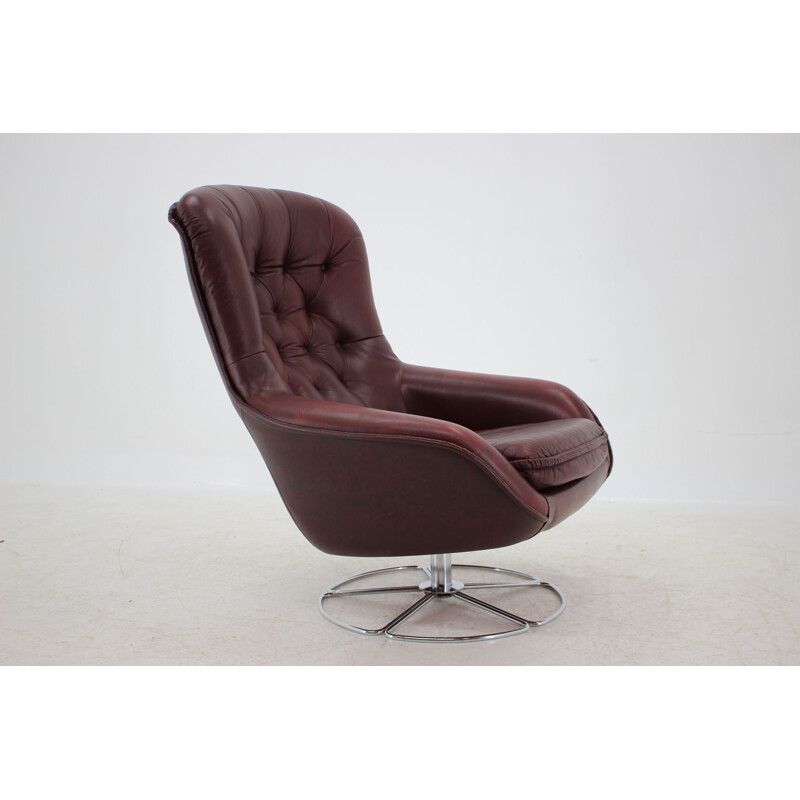 Vintage Swivel chair by Bruno Mathsson, Scandinavian 1970s
