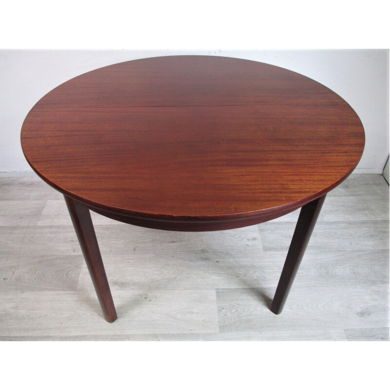 Vintage Extendable Table,Veneer top Denmark, 1970s