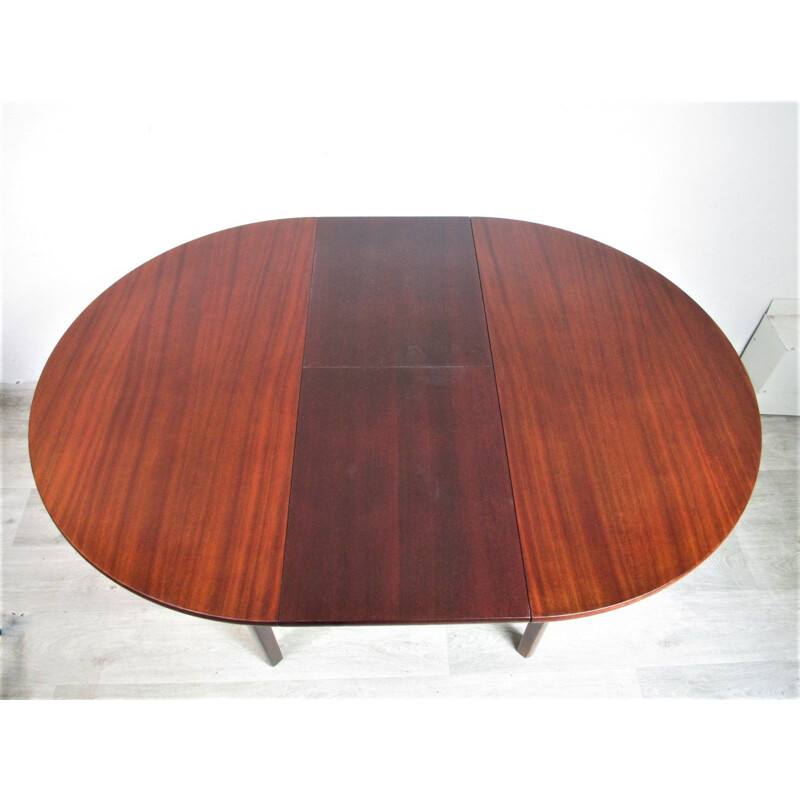 Vintage Extendable Table,Veneer top Denmark, 1970s