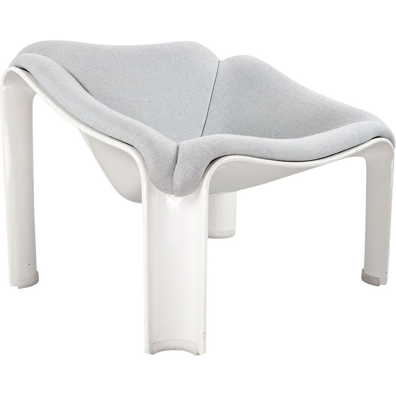 Vintage chair model F300 in white fibreglass Pierre Paulin 1967