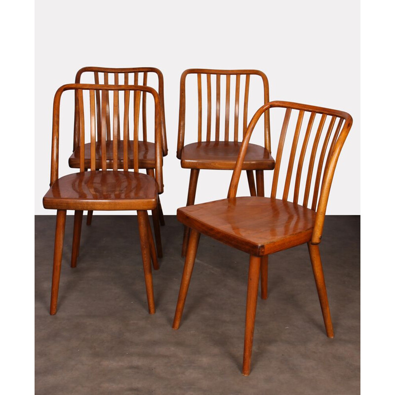 Ensemble de 4 chaises vintage par Antonin Suman, 1960