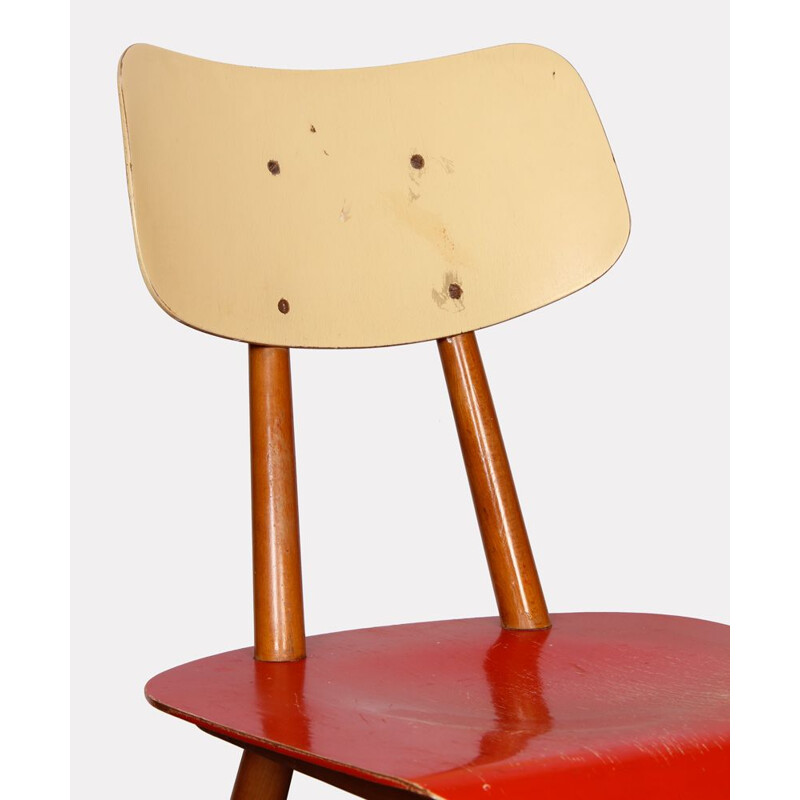 Paire de chaises vintage rouges tchèque 1960