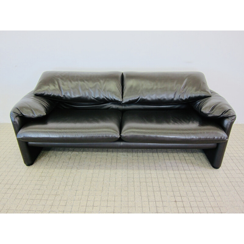 Canapé vintage 2,5 places Cassina Maralunga cuir marron foncé 1973