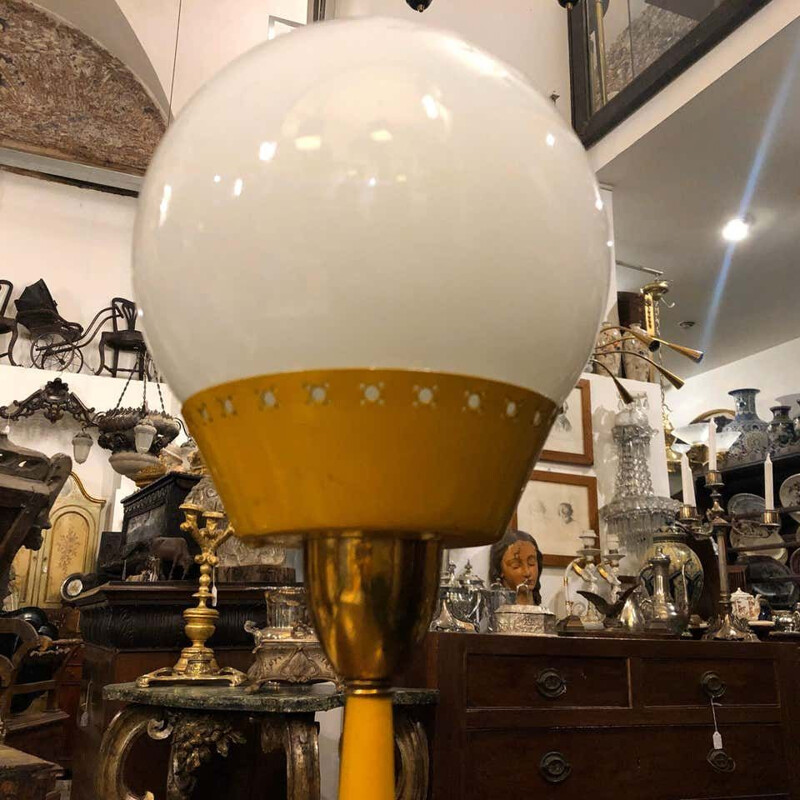 Lampe de table vintage en laiton et verre italienne 1950