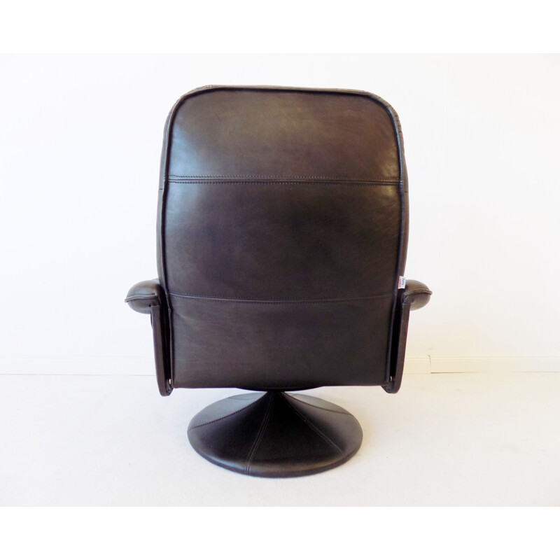 Vintage loungechair Thams Kvalitet brown danish leather 1970s