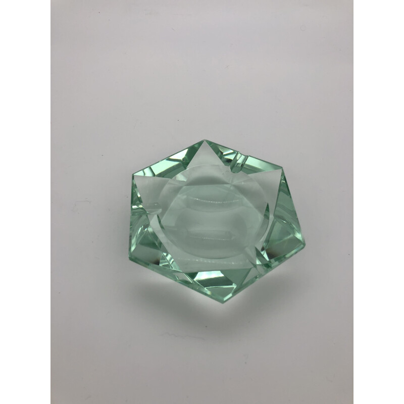 Vintage ashtray in thick glass cut in the shape of a faceted star by Fontana Arte, Italian 1950
