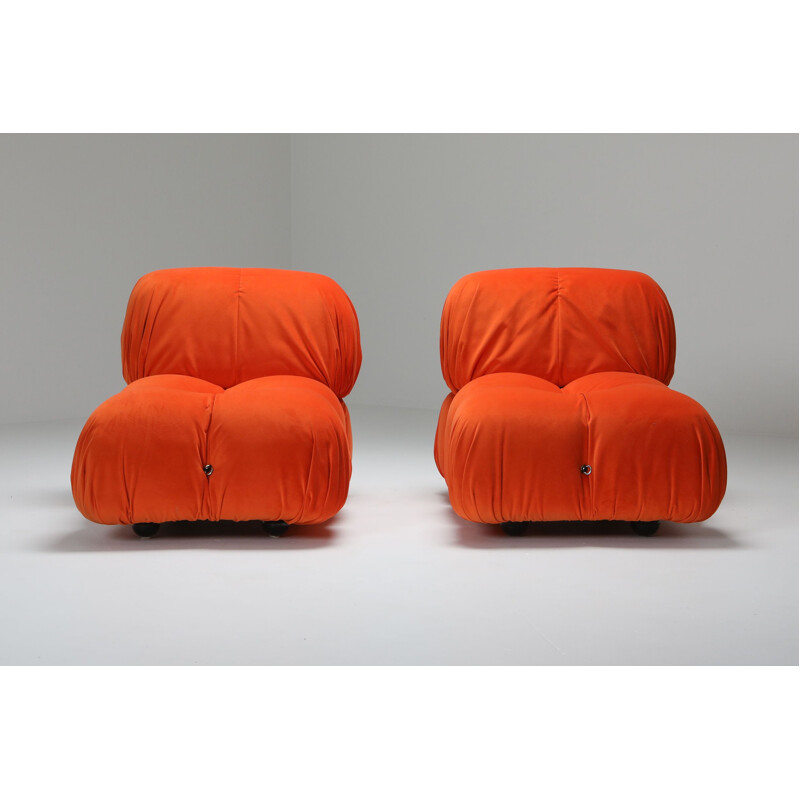 Pair of Vintage Lounge Chairs Camaleonda  in Bright Orange Velvet 1970s