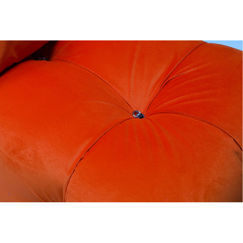 Pair of Vintage Lounge Chairs Camaleonda  in Bright Orange Velvet 1970s