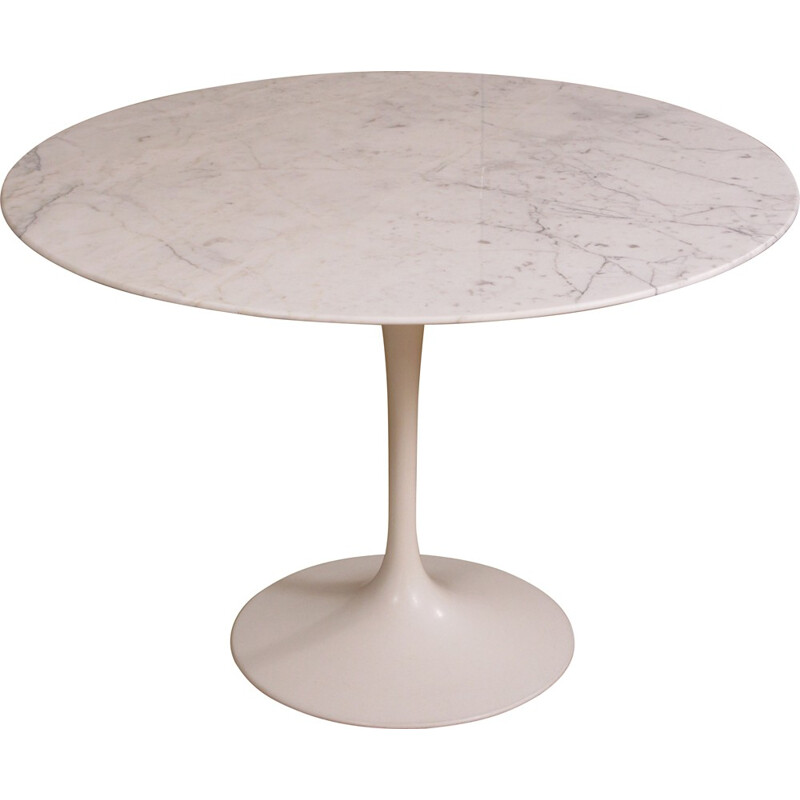 Knoll "Tulip" table in Calacatta marble, Eero SAARINEN - 1970s