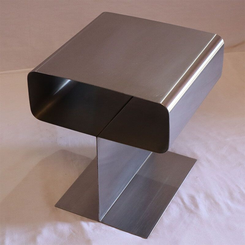 Table d'appoint vintage en acier 1970