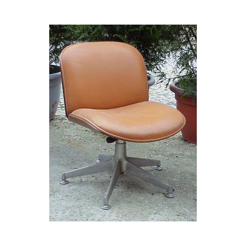 Vintage houten en lederen fauteuil van Ico Parisi Mim Italië 1970