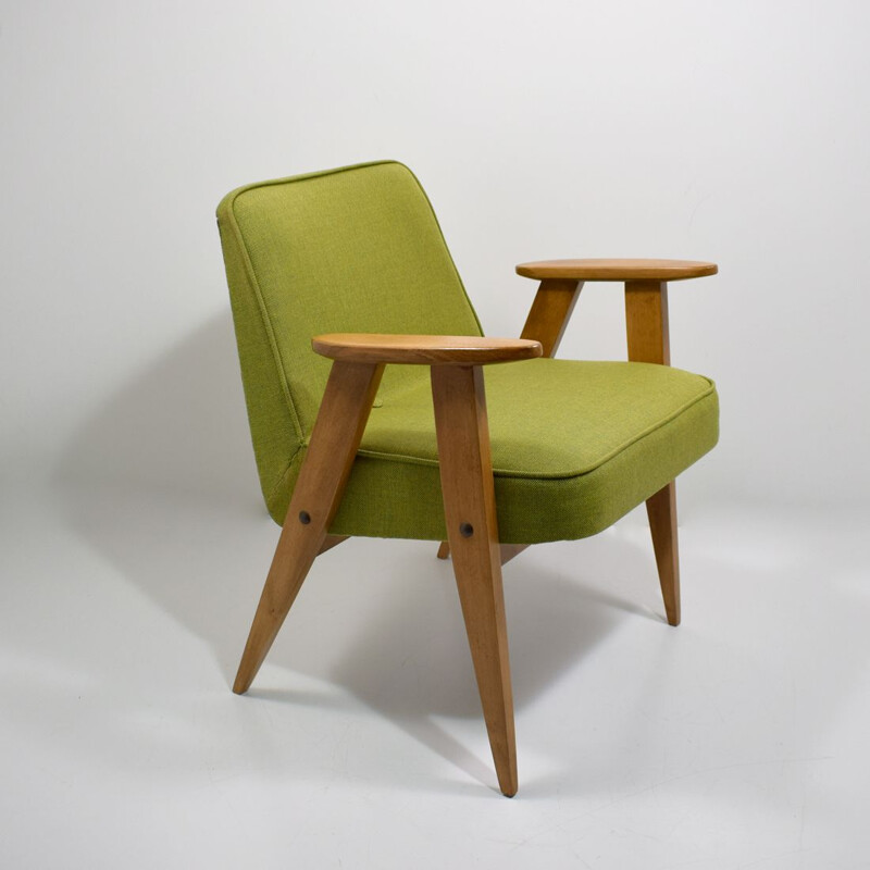 Paire de fauteuils vintage pieds compas, 366 vert de J. Chierowski 1959 