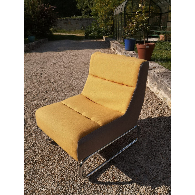 Vintage easy chair in yellow and grey fabric, chrome 1980