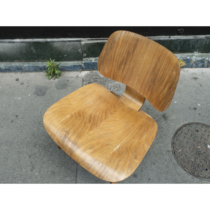 LCW Vintage Chair by Charles & Ray Eames - Herman Miller 1950