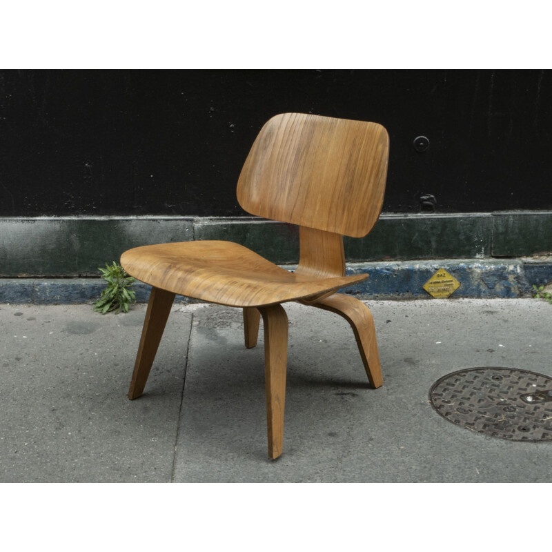 Pair of LCW Chairs by Charles & Ray Eames - Herman Miller 1950