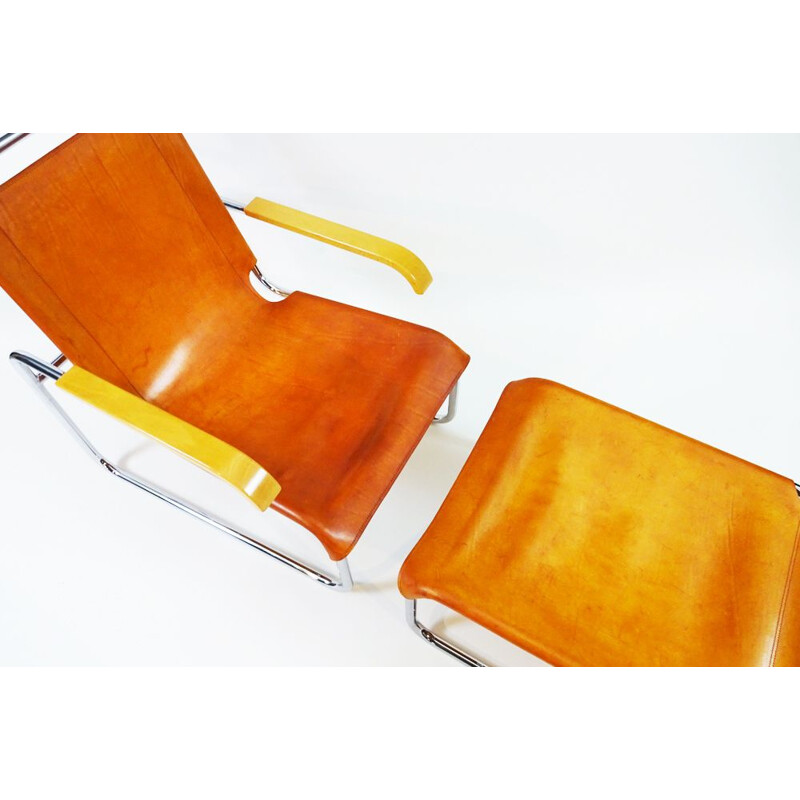 Vintage B35 leather and chrome cantilever chair and matching footstool by Marcel Breuer, 20th century