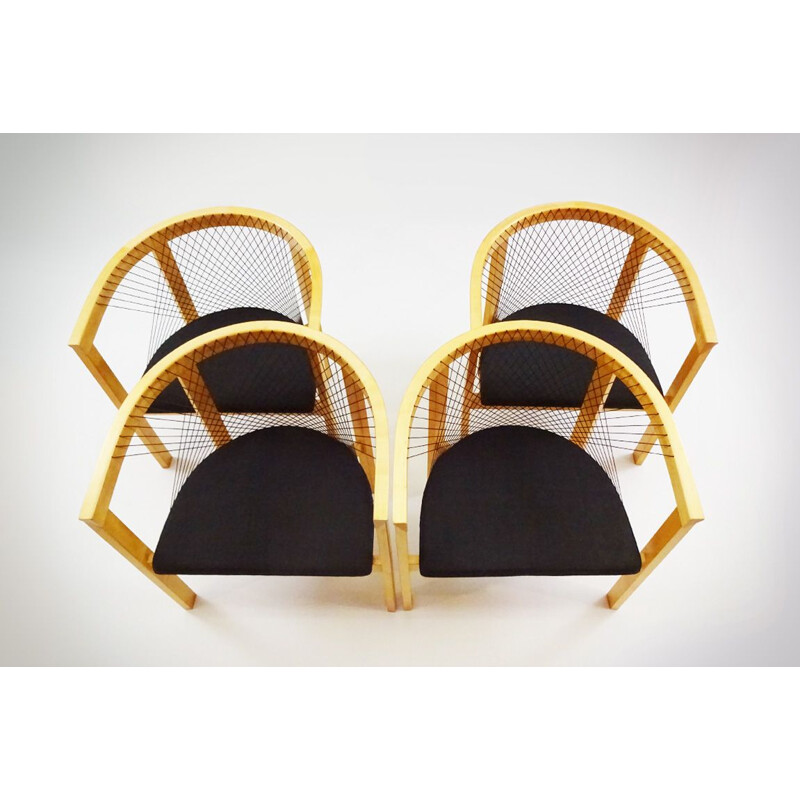 Ensemble de 4 chaises vintage String de Niels Jørgen Haugesen pour Tranekaer Furniture Danish 1936