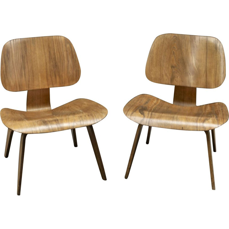 Paire de chaises vintage LCW en chêne par Charles & Ray Eames - Herman Miller 1950