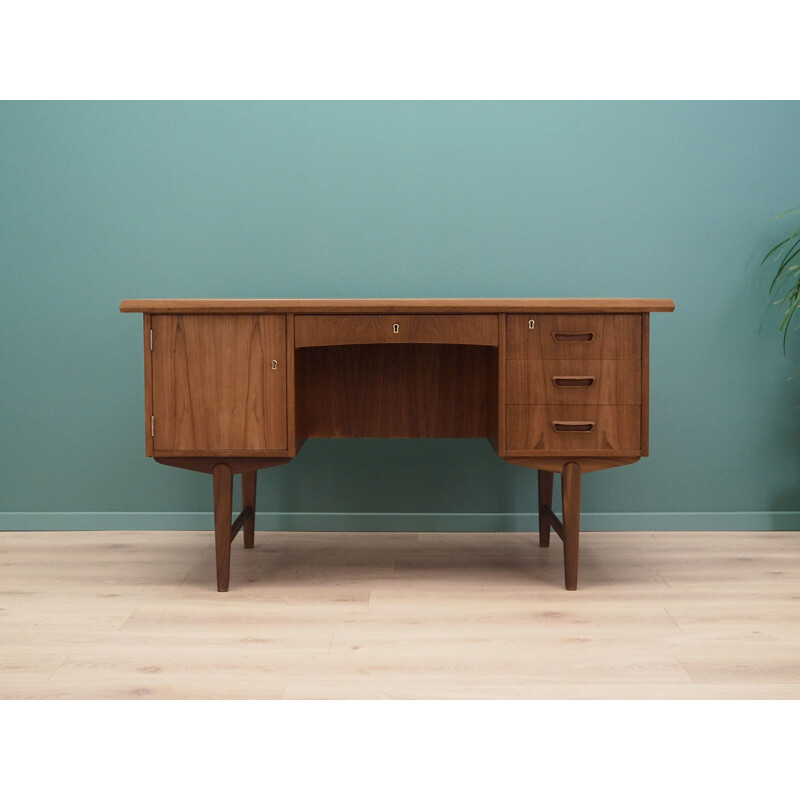 Vintage Desk teak, Danish 1960s