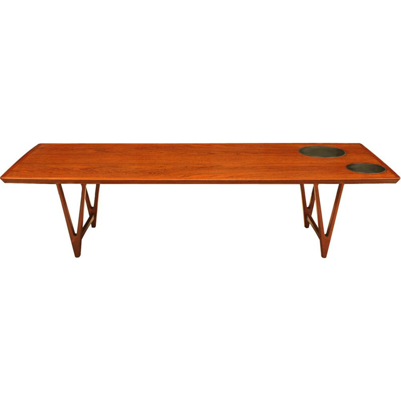 Vintage Early teak coffee table by Kurt Østervig