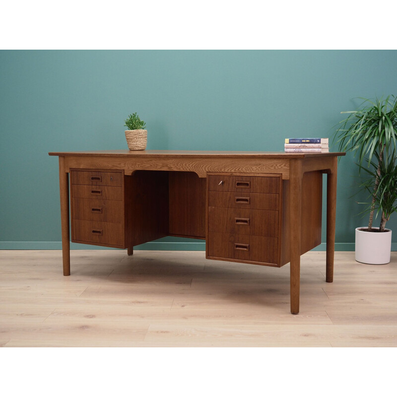 Vintage Oak Desk, Danish design, 1970s