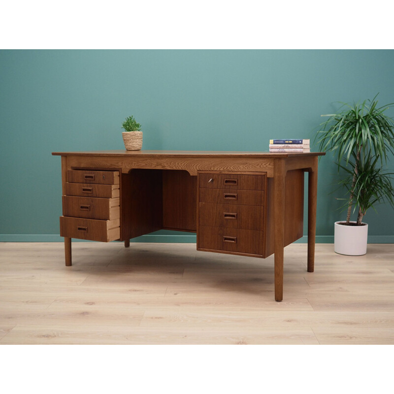 Vintage Oak Desk, Danish design, 1970s