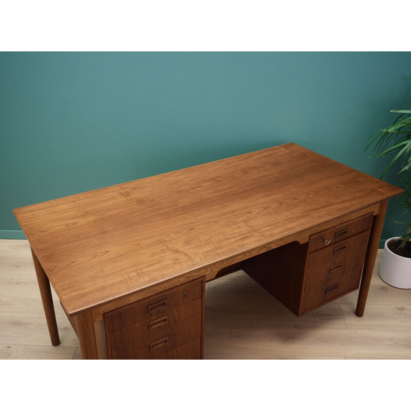 Vintage Oak Desk, Danish design, 1970s