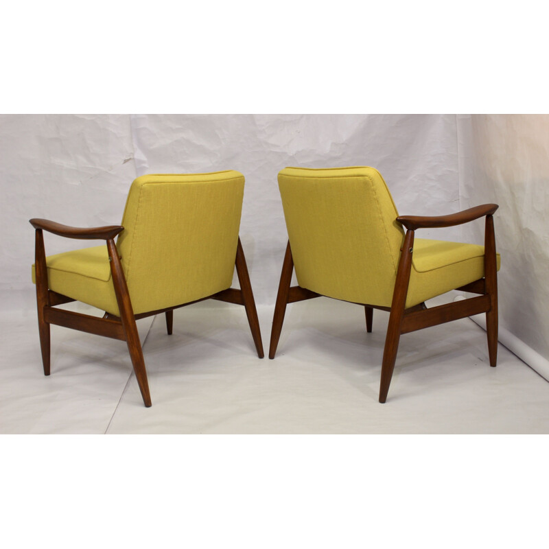 Pair of vintage armchairs GFM-87 Juliusz Kedziorek yellow fabric 1960