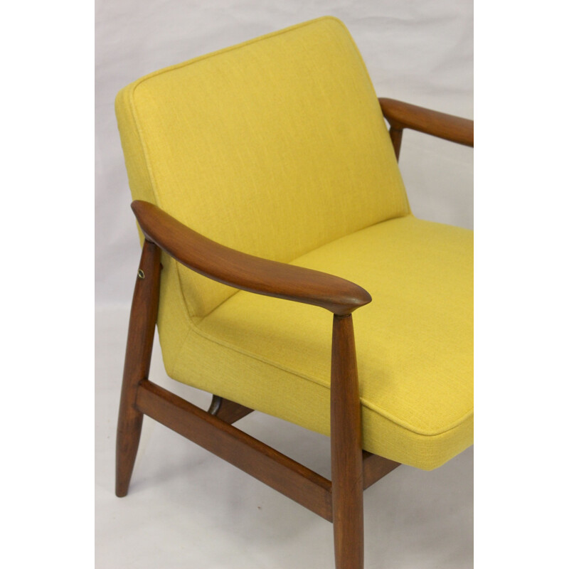 Pair of vintage armchairs GFM-87 Juliusz Kedziorek yellow fabric 1960