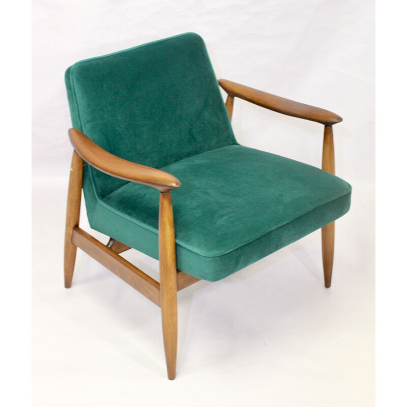 Vintage armchairs GFM-87 Juliusz Kedziorek green velvet fabric 1960