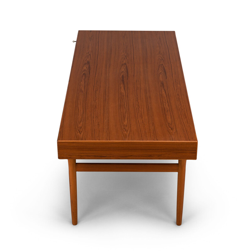 Midcentury Teak Classic 4 drawer Teak Desk by Nanna Ditzel for Soren Willadsen, 1960s