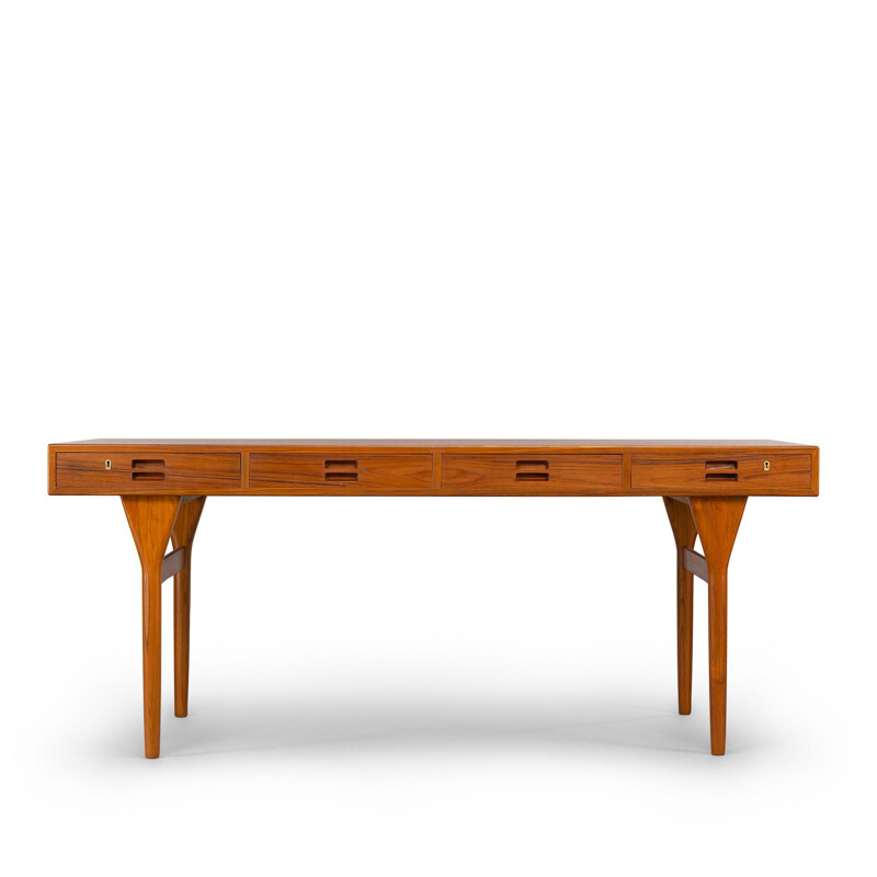 Midcentury Teak Classic 4 drawer Teak Desk by Nanna Ditzel for Soren Willadsen, 1960s