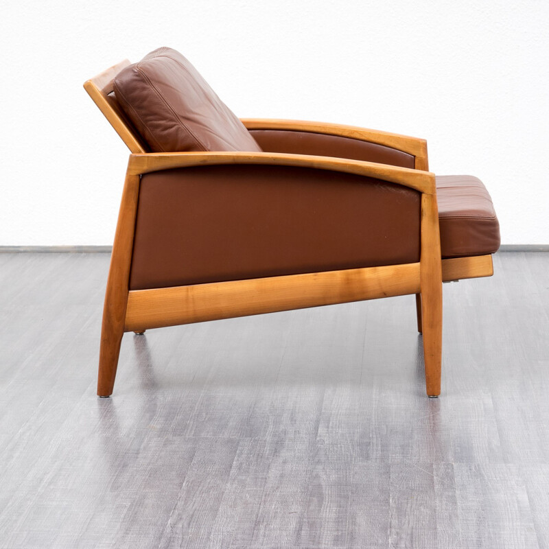 Mid-century armchair in cherrywood and leather - 1950s