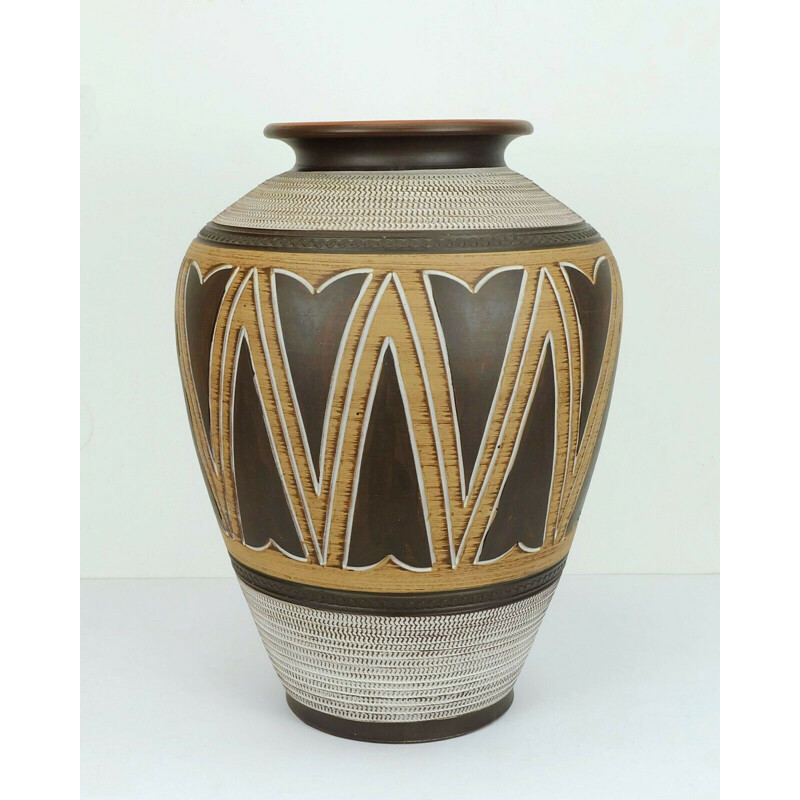 Mid century Floor Vase with abstract sgraffito decor 1950