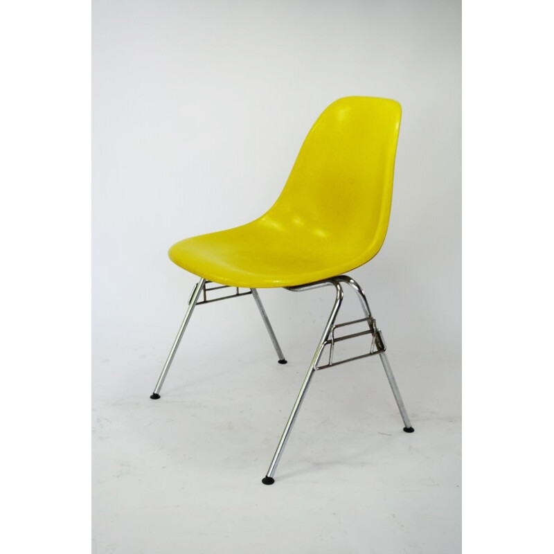 Set of 6 Herman Miller DSS chairs in yellow fiberglass, Charles and Ray EAMES - 1950s