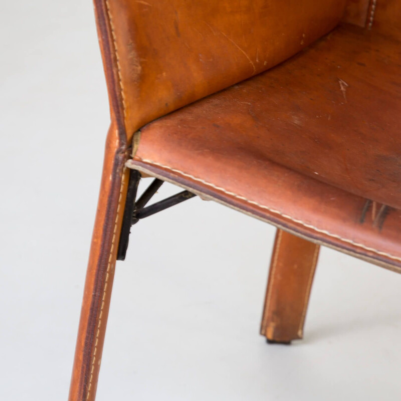 Vintage cognac leather chair Giancarlo Vegni 'P90' for Fasem 1980s