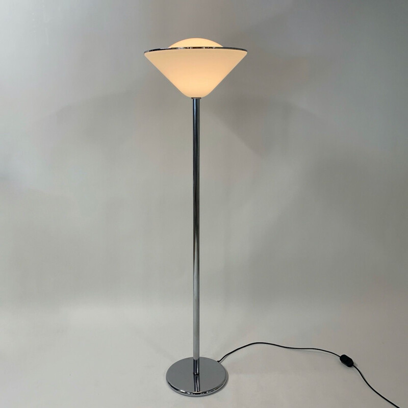 Lámpara de pie vintage de Harvey Guzzini 1970