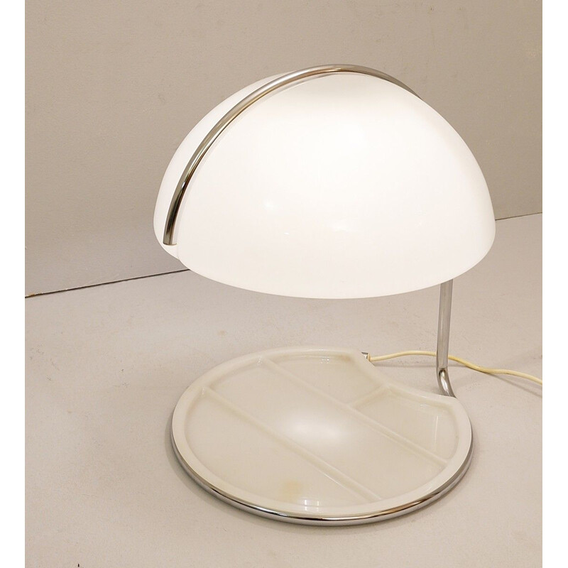 Vintage Conchiglia desk lamp by Luigi Massoni for Guzzini, 1960