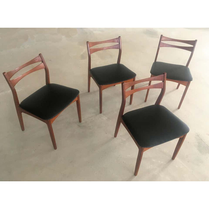 Juego de 4 sillas vintage de teca, tapizadas en piel sintética negra, Dinamarca, 1960